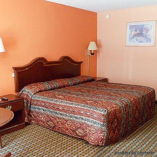 College Inn Spartanburg Szoba fotó